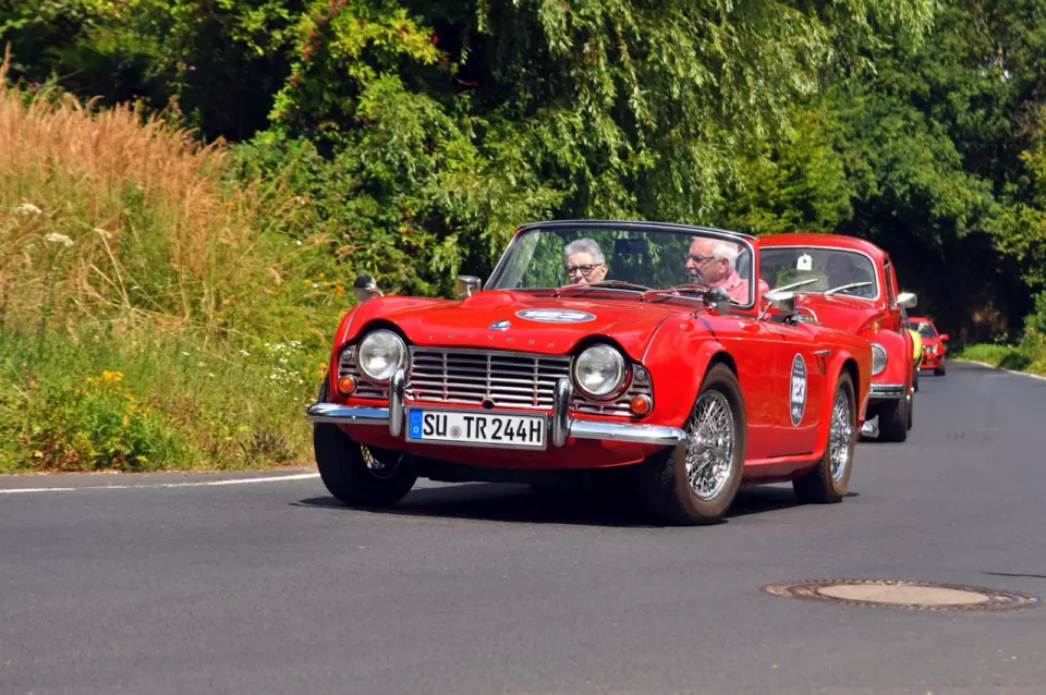 photo gallery image 01