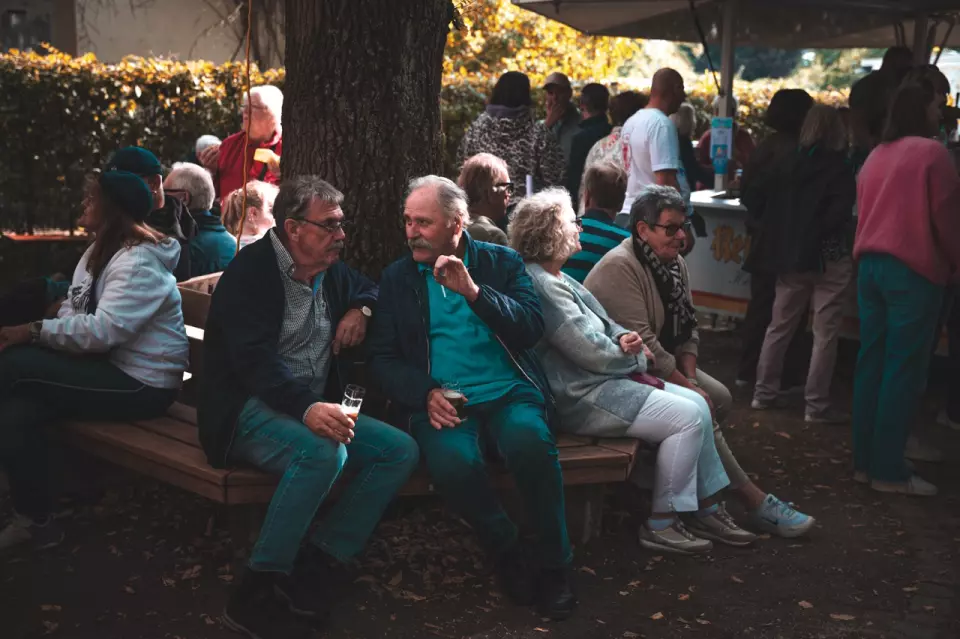 photo gallery image 01