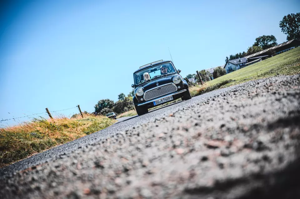 photo gallery image 01