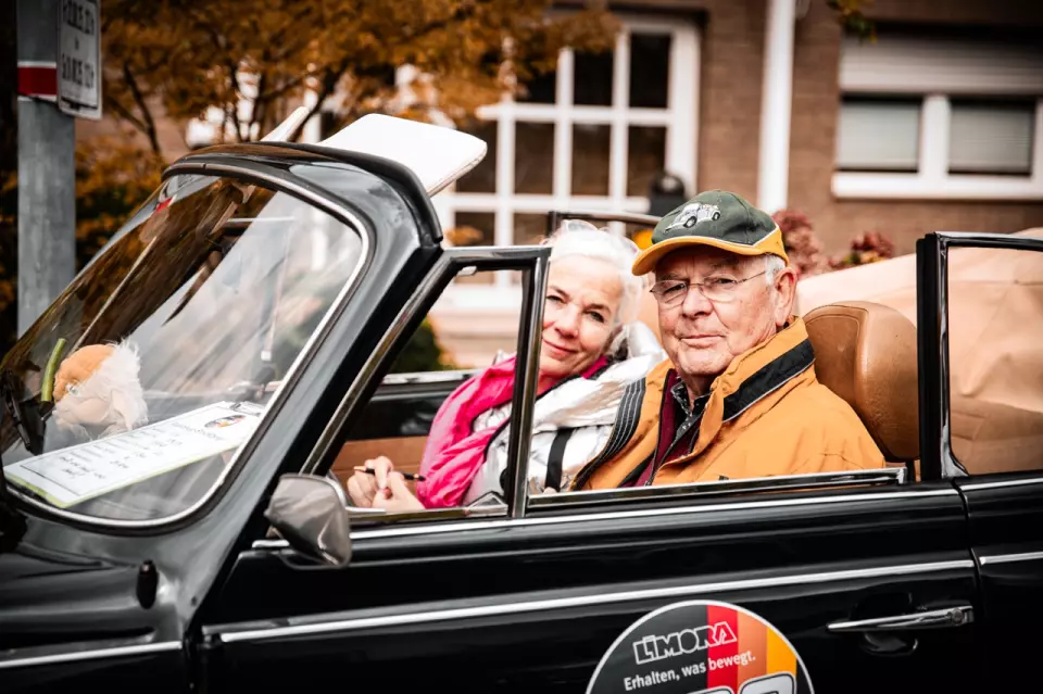 photo gallery image 01