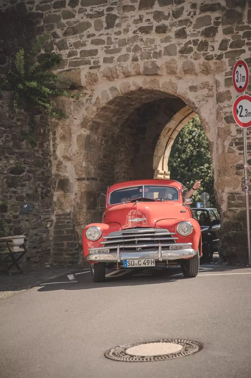 photo gallery image 01