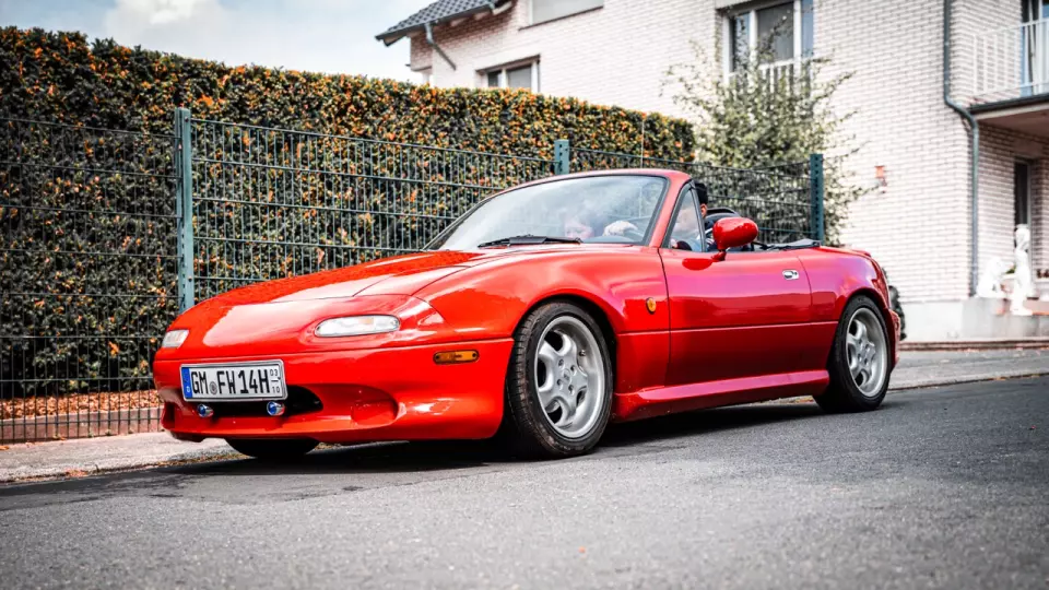 photo gallery image 01