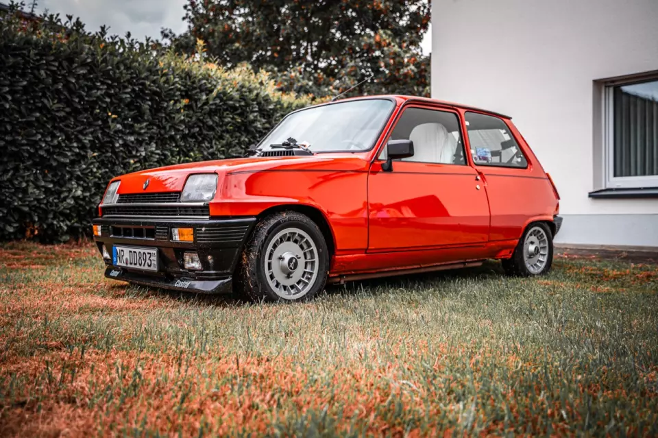 photo gallery image 01