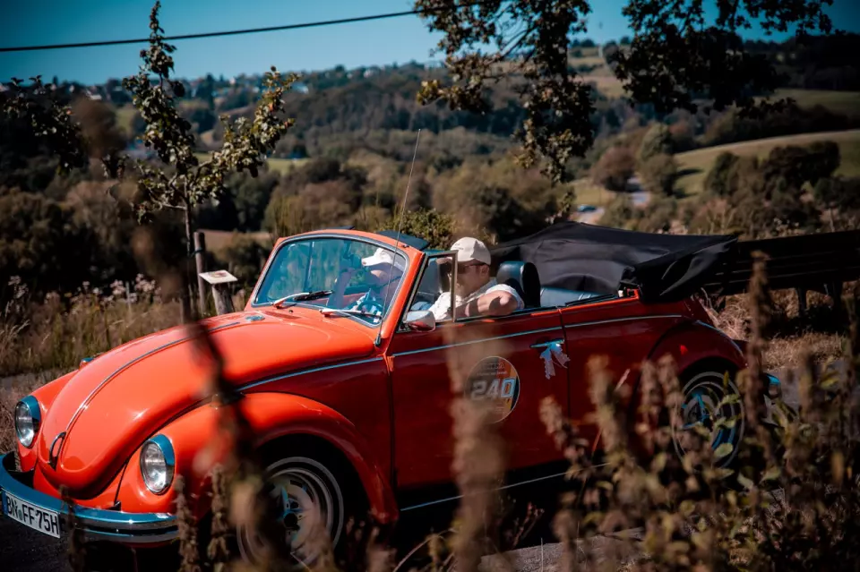 photo gallery image 01