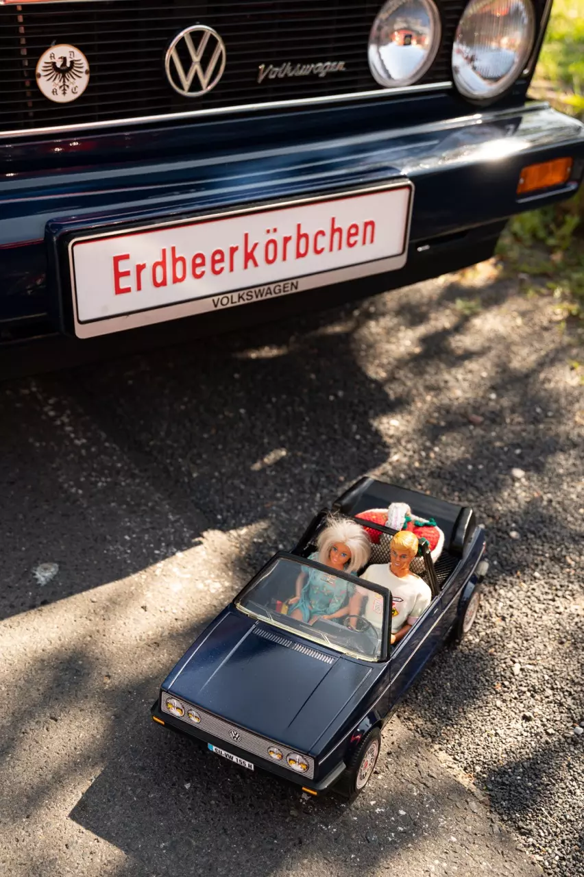 photo gallery image 01