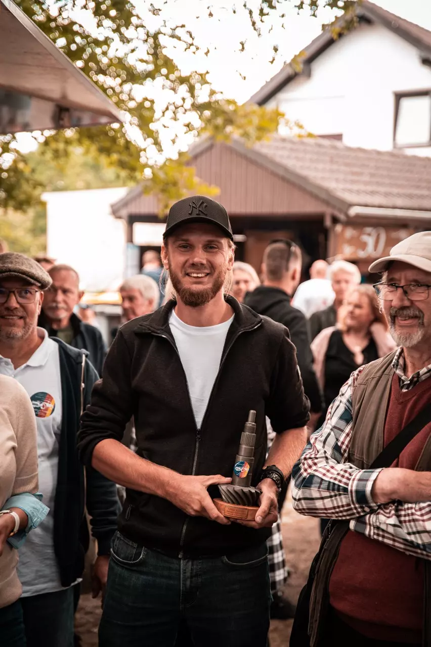 photo gallery image 01