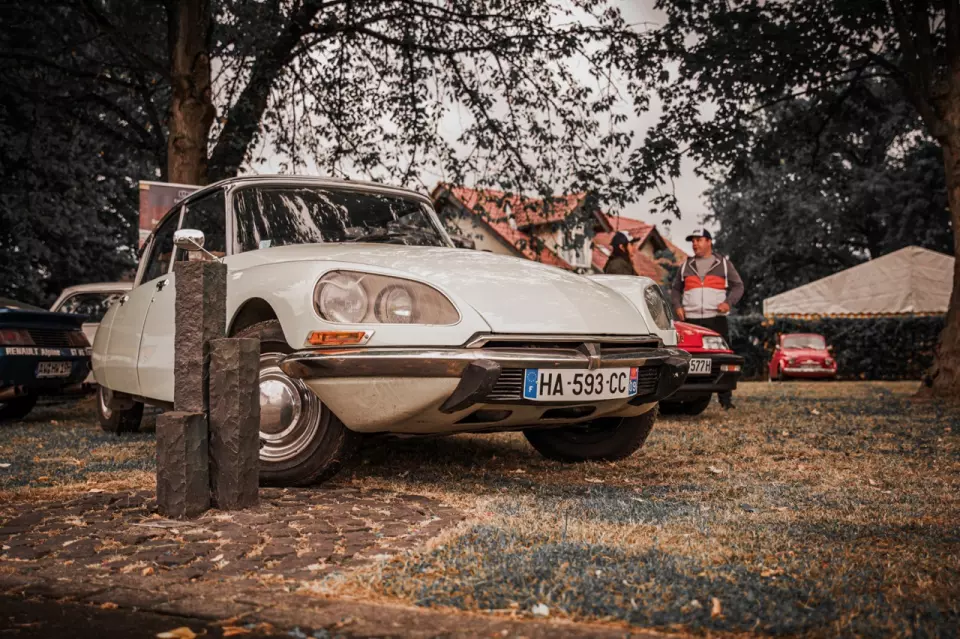 photo gallery image 01