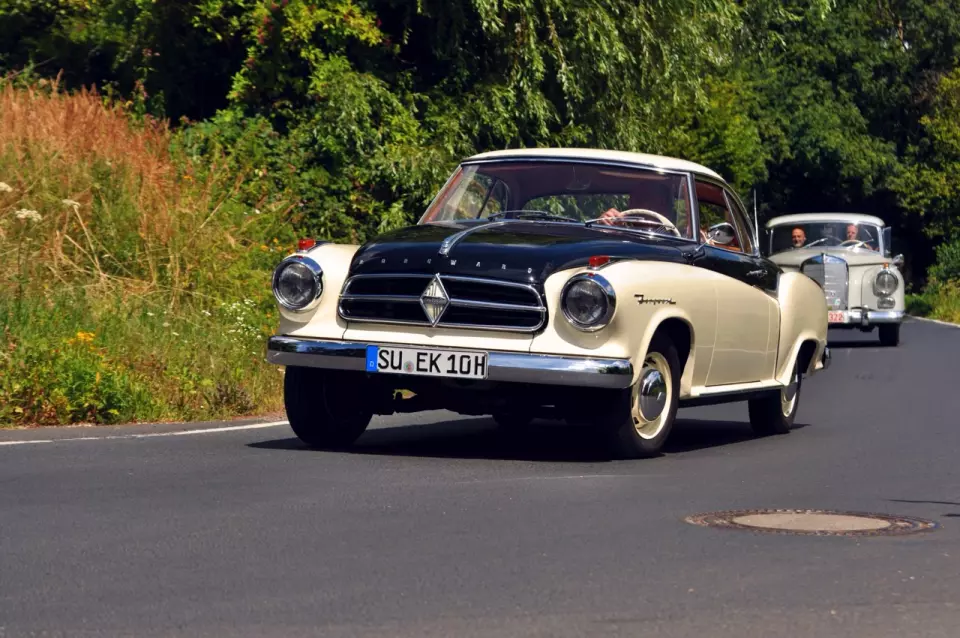 photo gallery image 01