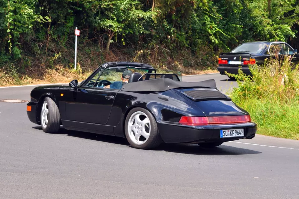 photo gallery image 01