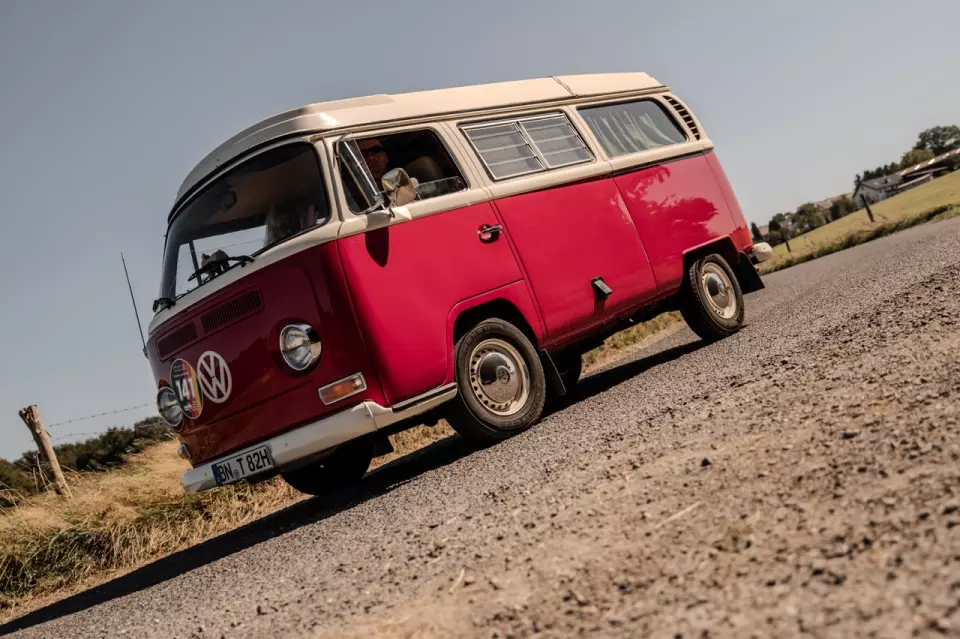 photo gallery image 01