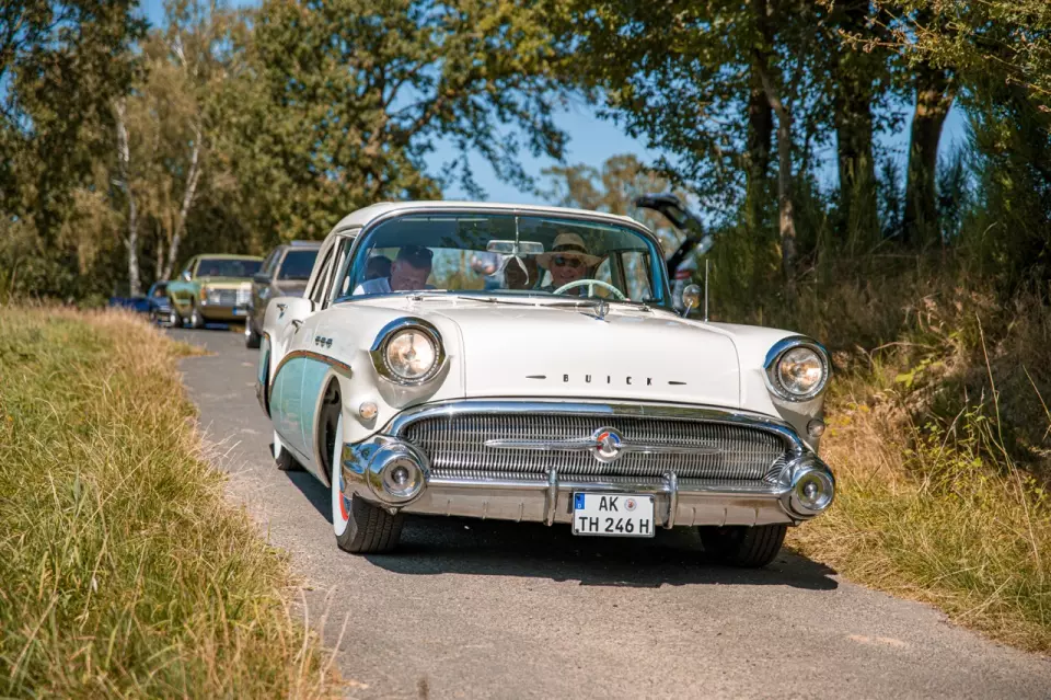 photo gallery image 01