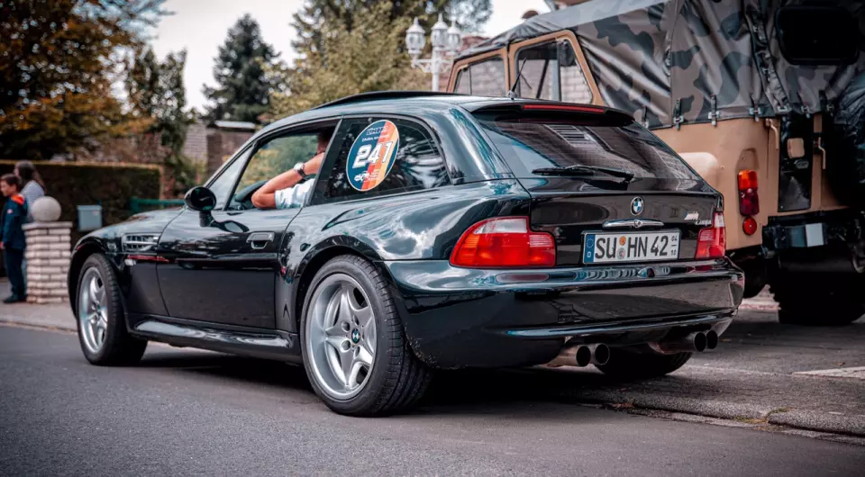 photo gallery image 01