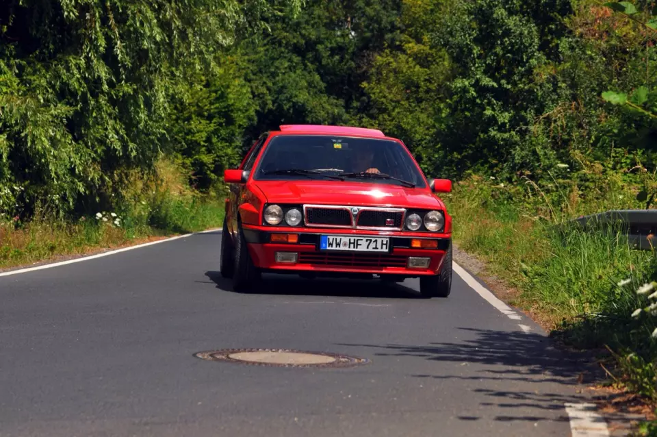 photo gallery image 01