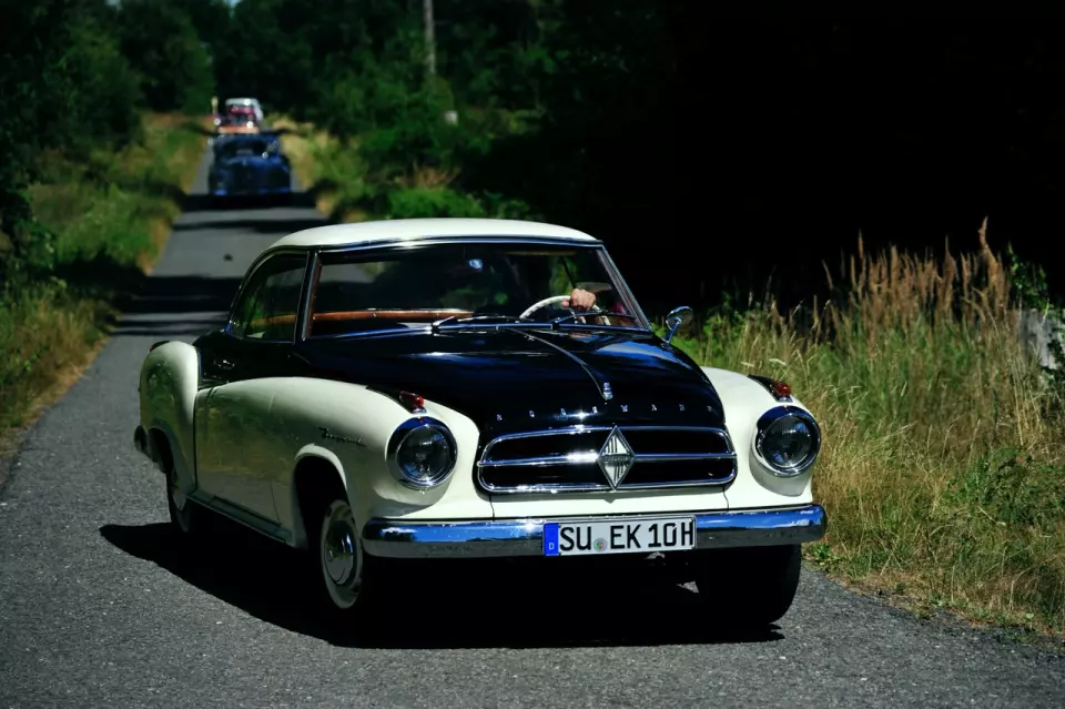 photo gallery image 01