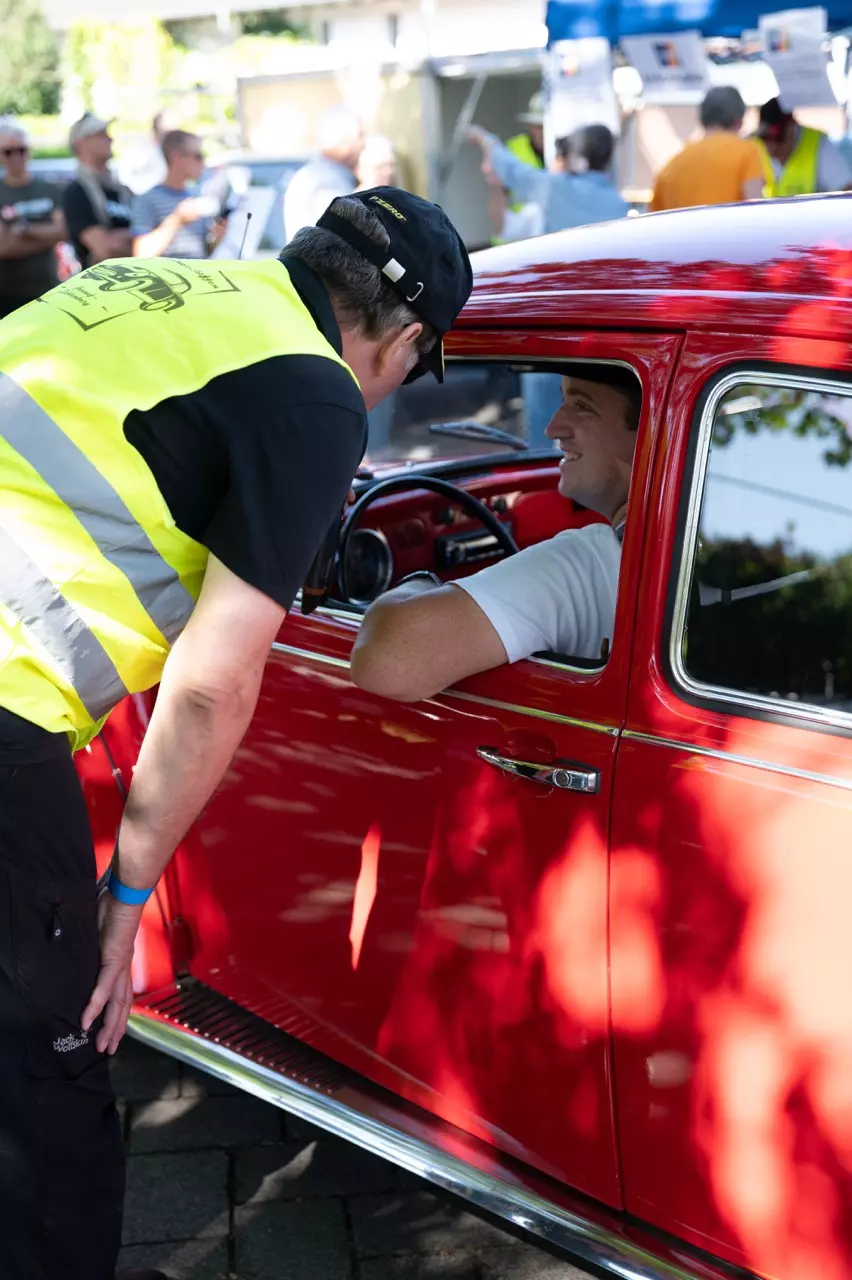 photo gallery image 01