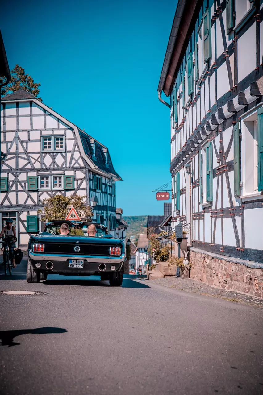 photo gallery image 01