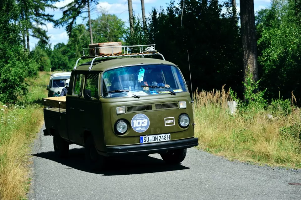 photo gallery image 01