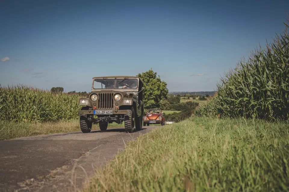 photo gallery image 01