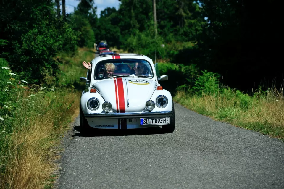 photo gallery image 01