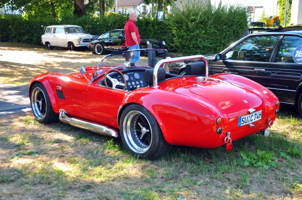 photo gallery image 01